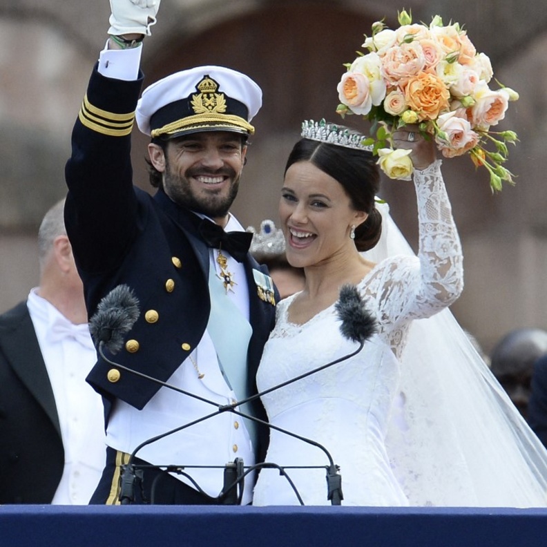 أفخم المجوهرات الملكية المرصعة بالزمرد حجر البخت لشهر مايو