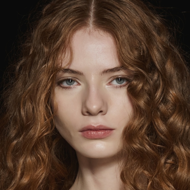 أجدد قصات شعر كيرلي  لموسم صيف 2022