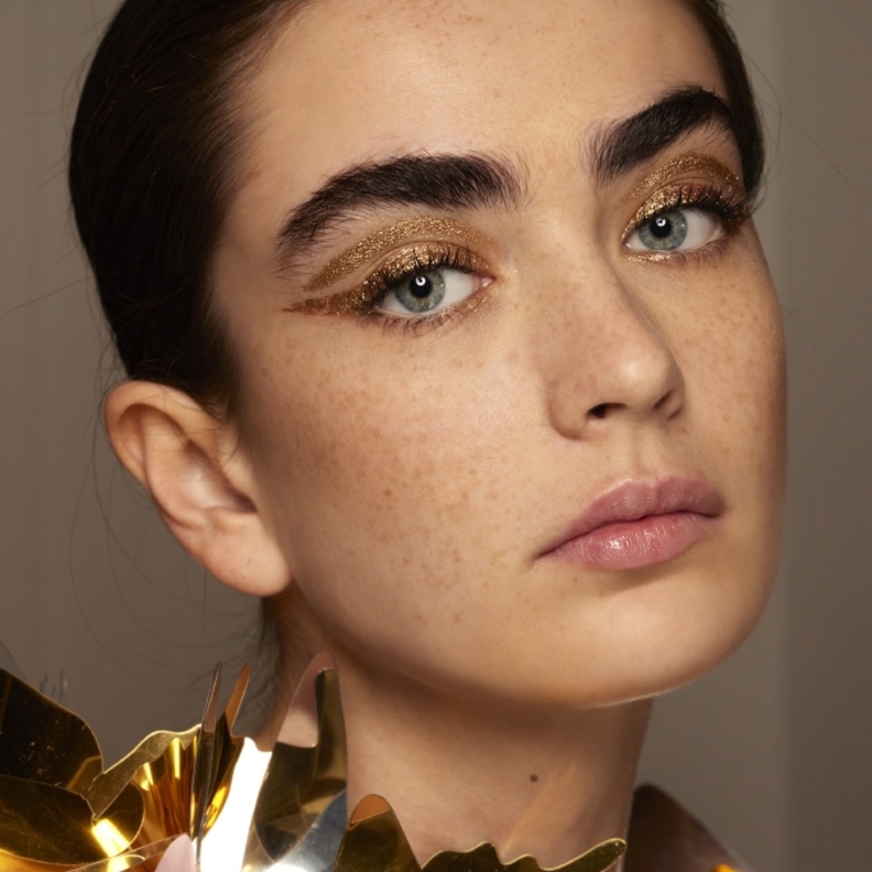  مكياج عيون سهرات   2022 من عروض Mabille