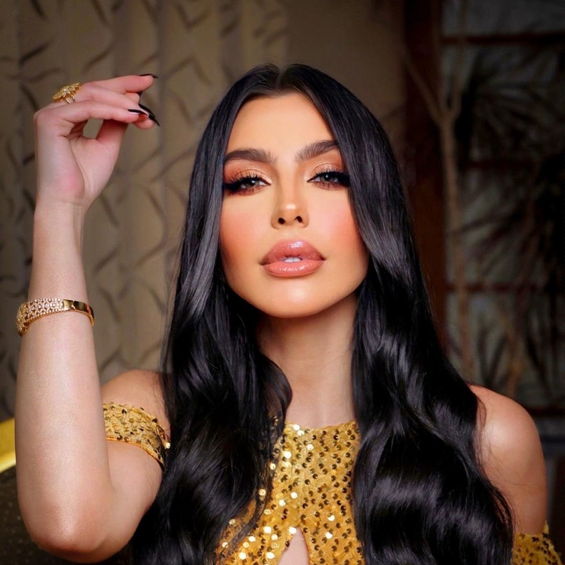 ليلى اسكندر