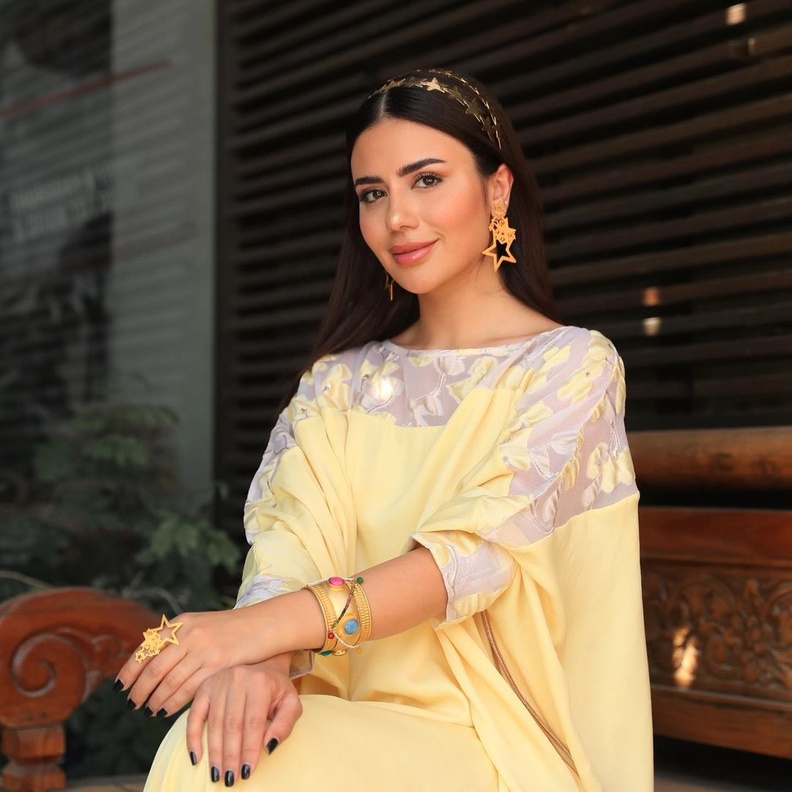 موديلات قفاطين لعيد الفطر من وحي الفاشينيستا ديما الأسدي 