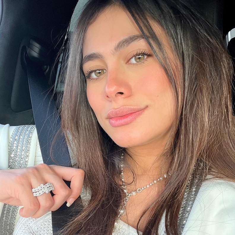 الفنانة هاجر أحمد