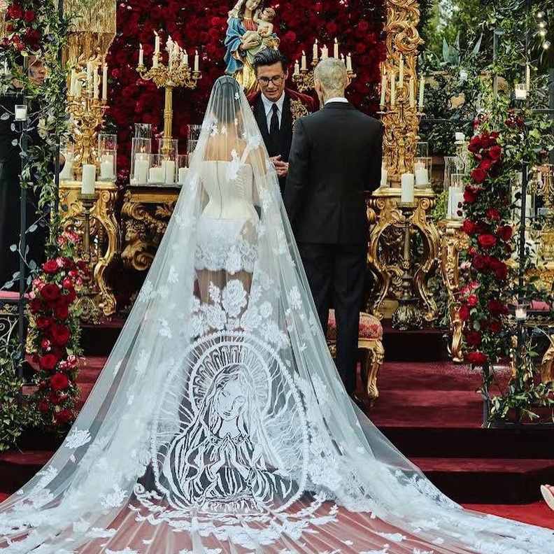 حفل زفاف كورتني كارداشيان وترافيس باركر