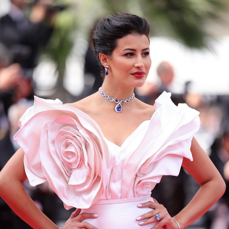 ريم السعيدي بطقم فاخر من الألماس والياقوت الأزرق من دار المجوهرات العريقة شوبارد Chopard