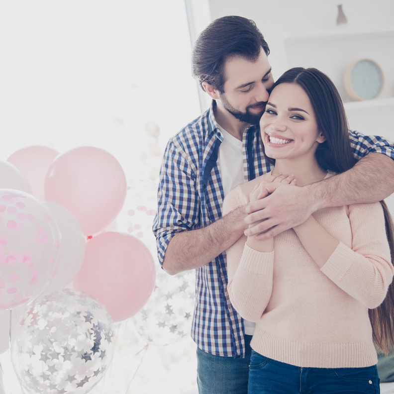 4 أمور تحقق سعادة زوجك بكِ في العيد