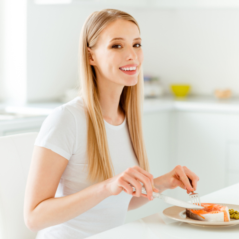 5 صورة رئيسية  أطعمة شائعة تحرق دهون البطن الحشوية