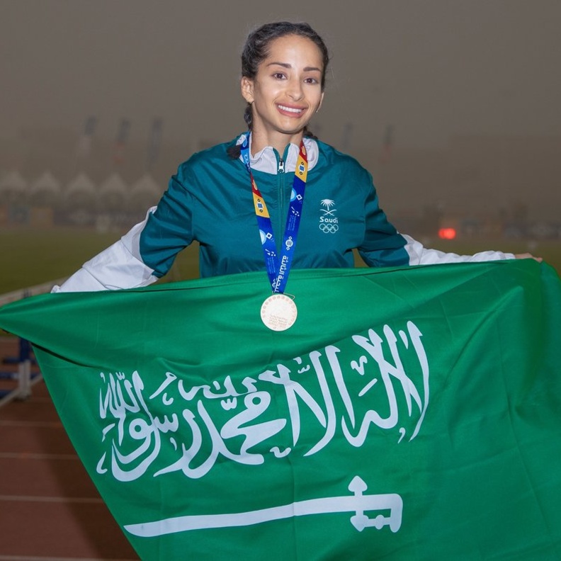 اللاعبة السعودية مزنة النصار تحصد الميدالية البرونزية في دورة الألعاب الخليجية الثالثة