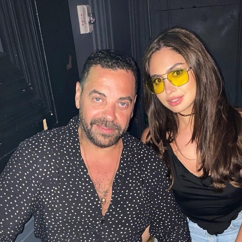 نيكول سعفان وطارق العريان