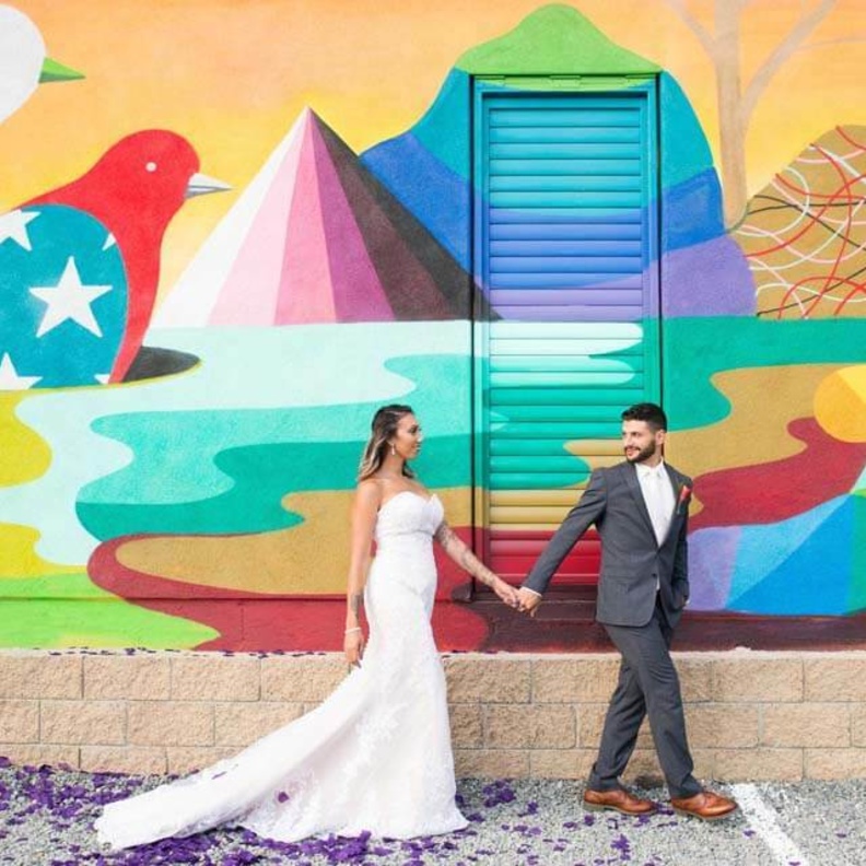 أفكار رائعة واستثنائية لإضافة الألوان لحفل زفافك