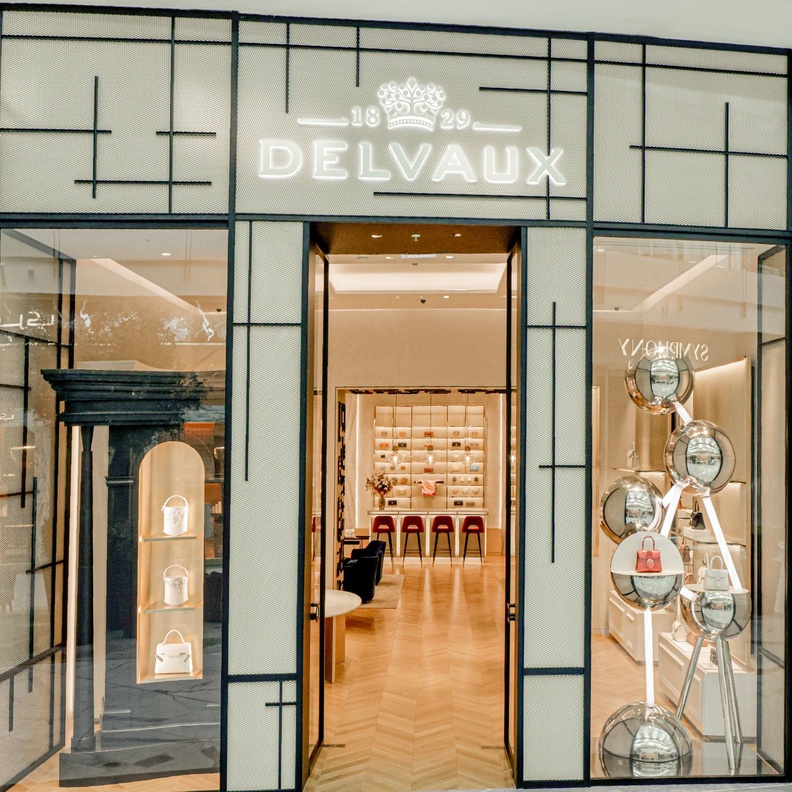 Delvaux أقدم دار للمنتوجات الجلدية تفتتح أول متجر لها بالشرق الأوسط في قلب Dubail Mall
