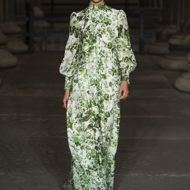 أحدث موديلات فساتين صيفية معرقة للصبايا المحجبات 2022