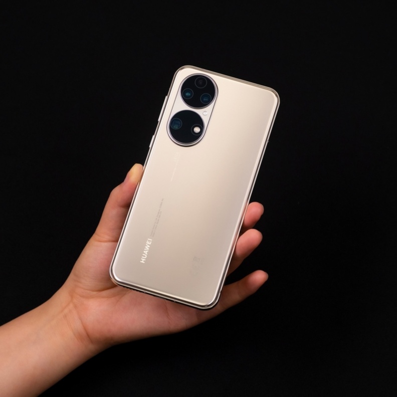 سلسلة هواتف HUAWEI P50 تصور هذه الهواتف الرائدة التي لا تخلو من الميزات القوية
