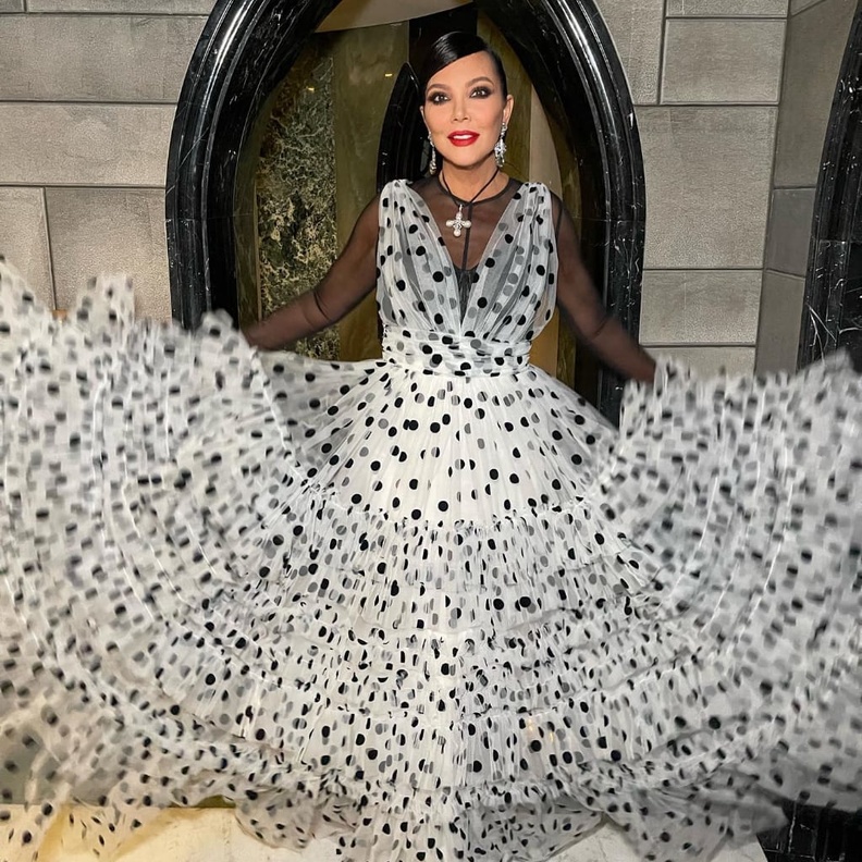 كريس جينر في لوك مختلف