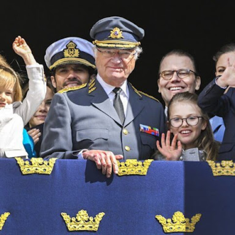 الملك كارل السادس عشر غوستاف ملك السويد يحتفل بعيد ميلاده السادس والسبعين