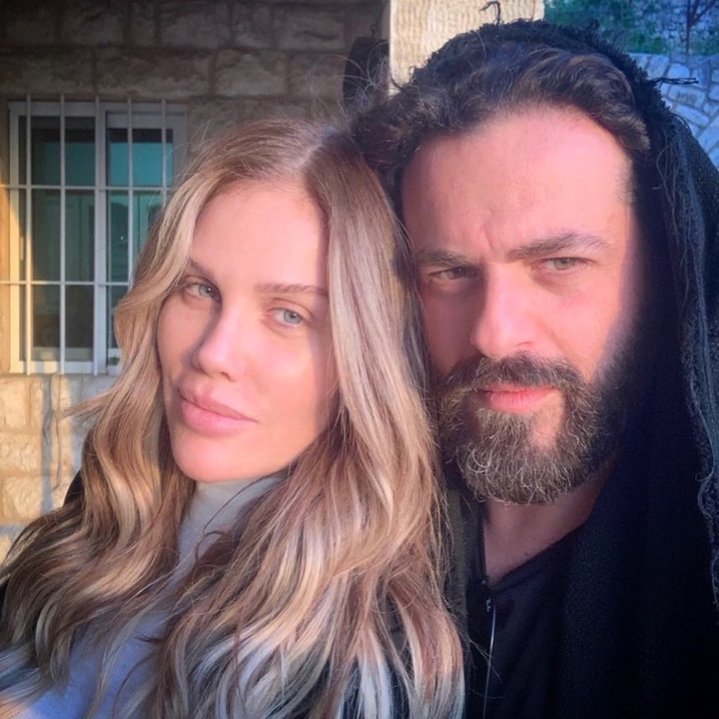 نيكول سابا ويوسف الخال