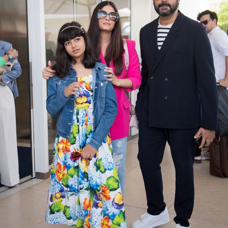 آيشواريا راي تغيب عن السجادة الحمراء في مهرجان كان وتستكشف المدينة بصحبة أسرتها