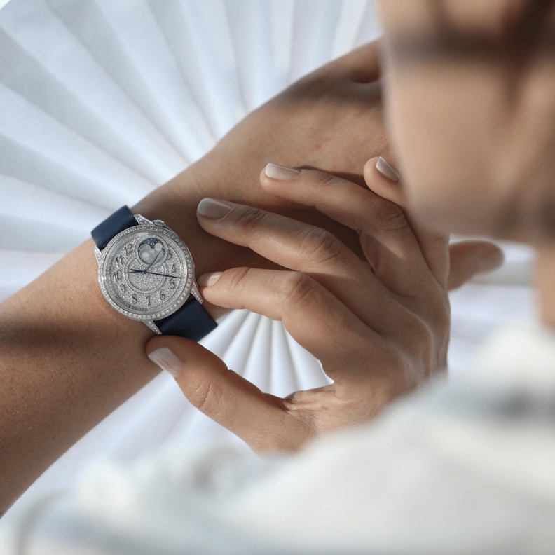 .jpg ساعة لايدي فييري من فان كليف أند آربلز Van Cleef & Arpels