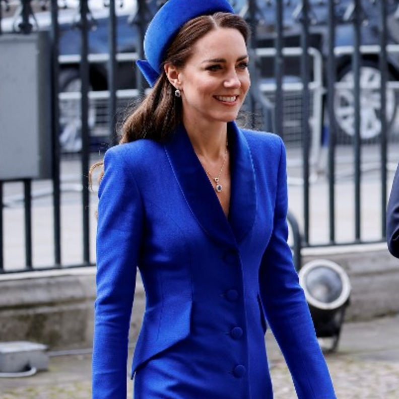 قلادة كيت ميدلتون من صندوق مجوهرات الأميرة ديانا