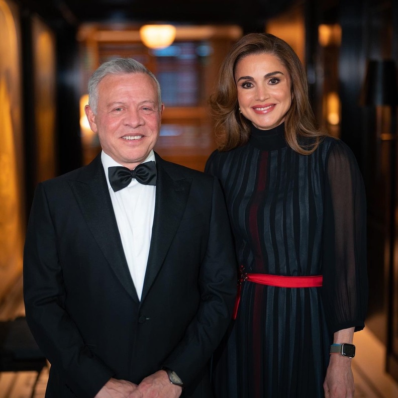 الملك عبد الله والملكة رانيا يتسلمان جائزة الفاتيكان في نيويورك