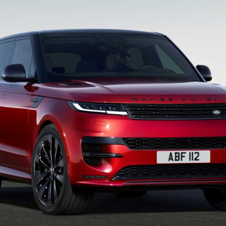 بالفيديو لاندر روفر تكشف رسميا عن Range Rover الجديدة كليا