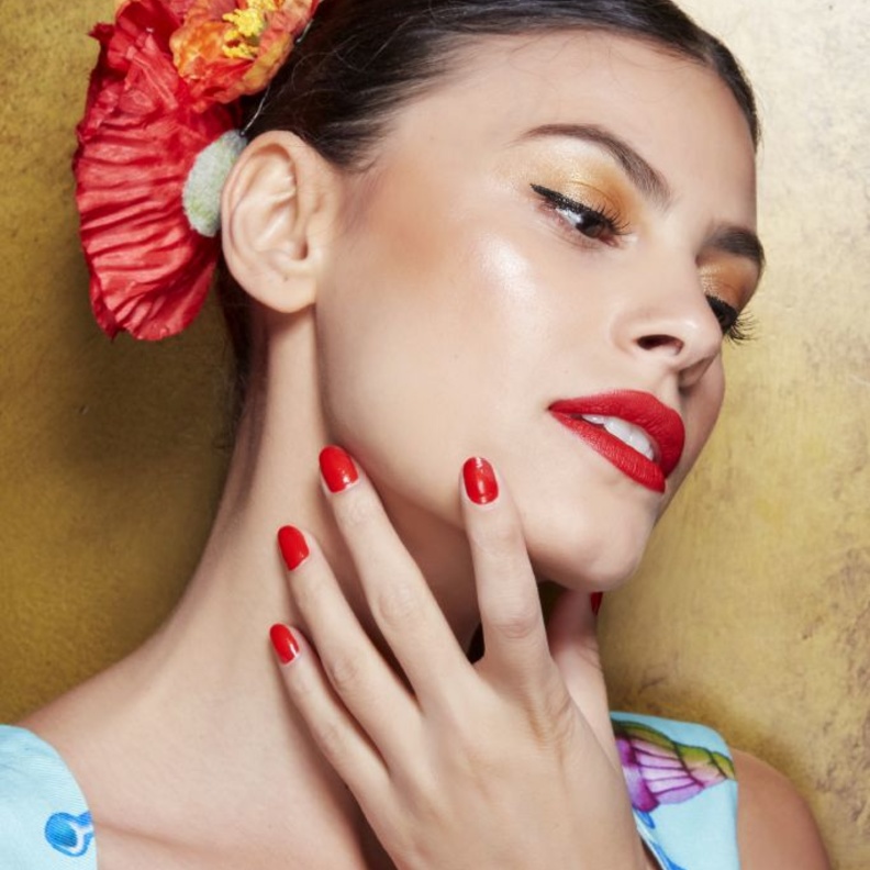 أجمل ألوان طلاء الأظافر المناسبة لإطلالة يوم عيد الفطر 2022