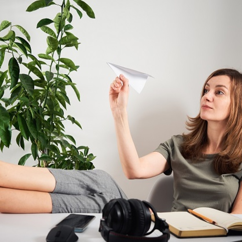 نصائح من خبيرة للمرأة تساعد على التوقف عن المماطلة 