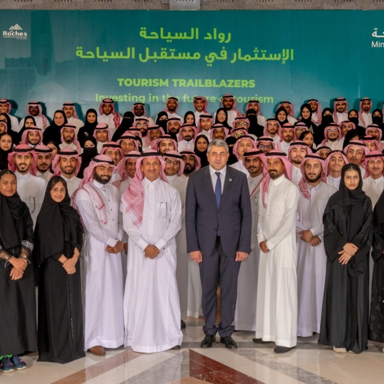 اطلاق رواد السياحة البرنامج الأضخم في التدريب السياحي عالميا لتأهيل 100 ألف سعودي وسعودية
