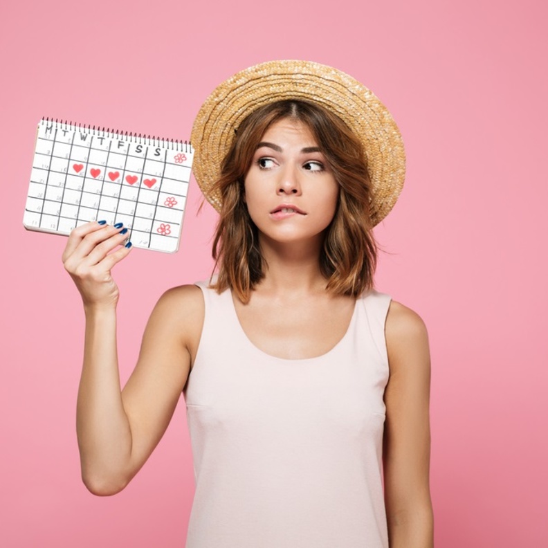 اعراض الدورة الشهرية الاكثر شيوعا واهم النصائح للتكيف معها