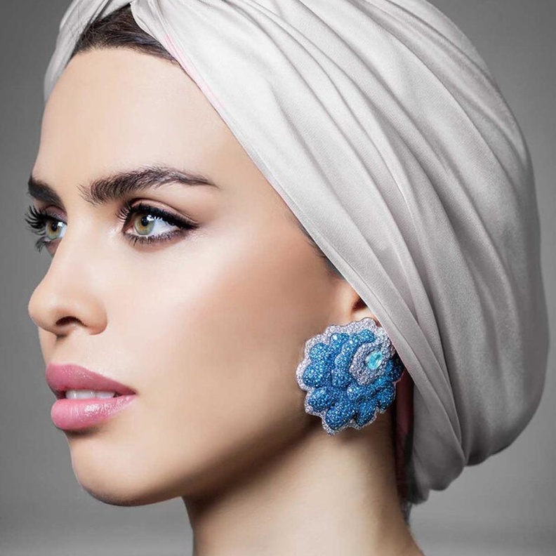 اقراط ENCHANTED GARDEN TITANIUM  FLOWER من VANLELES