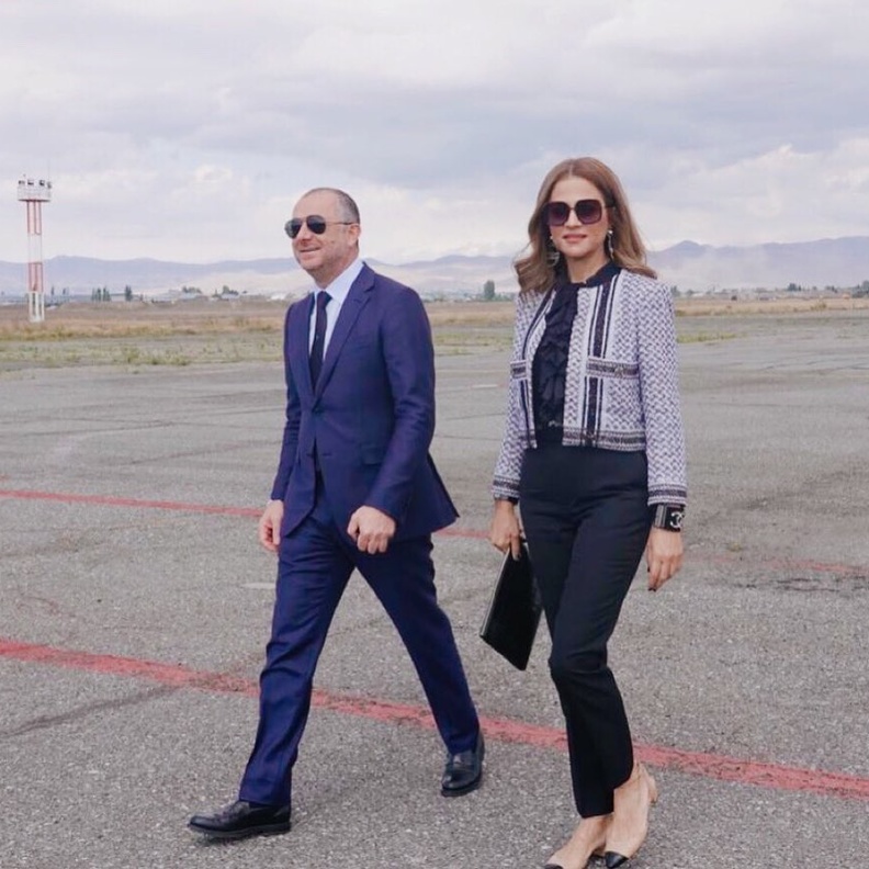 الفنانة اللبنانية جوليا بطرس متزوجة من نائب رئيس مجلس النواب اللبناني - انستغرام الفنانة