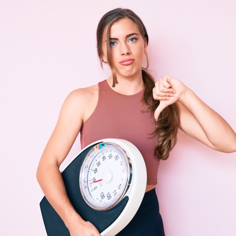 توقفي عن الرجيم في حال ظهرت لديك هذه الاعراض