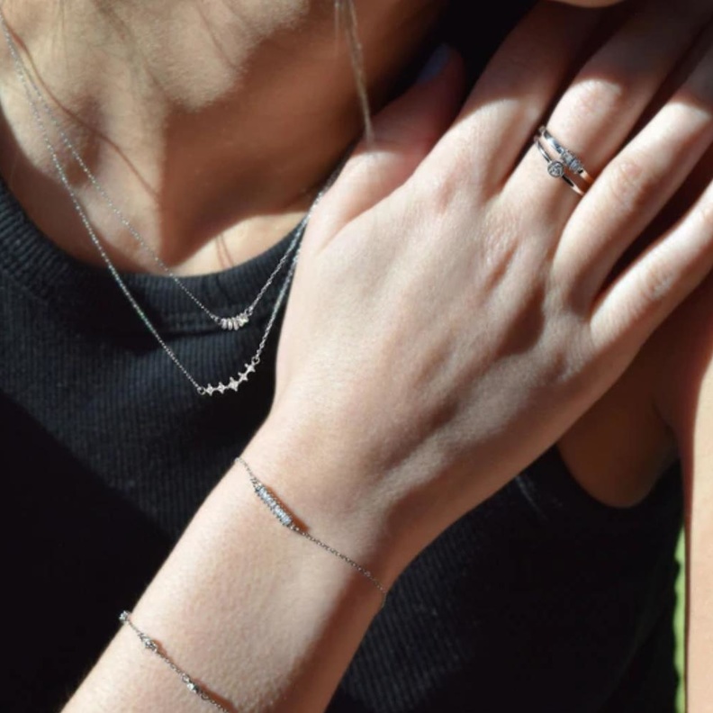 نصائح مهمة يجب اتباعها لوضع خاتم الماس بالشكل الصحيح