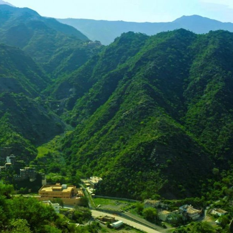 سحر الطبيعة وعبق التاريخ في النماص - المصدر واس 