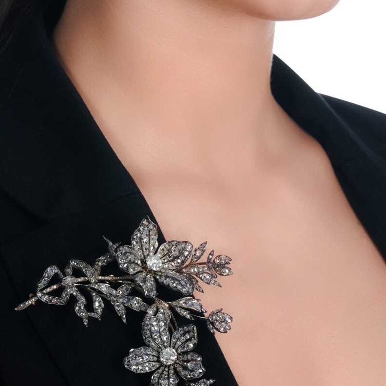 سحر الفخامة في مجوهرات مزاد سوذبيز Fine Jewels