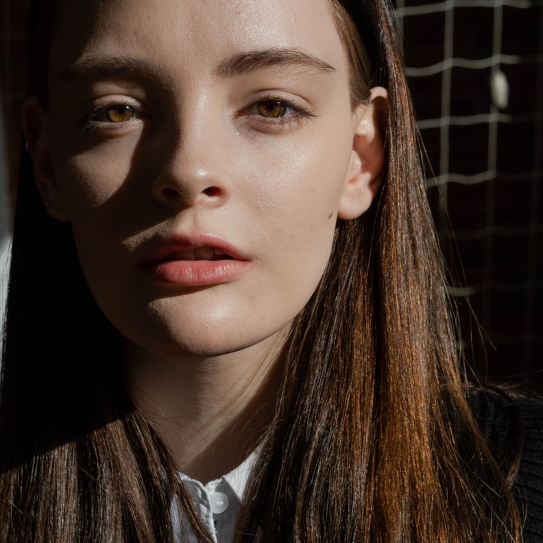 ما الفرق بين الميزوبوتكس والبوتوكس العادي لبشرة شبابية 