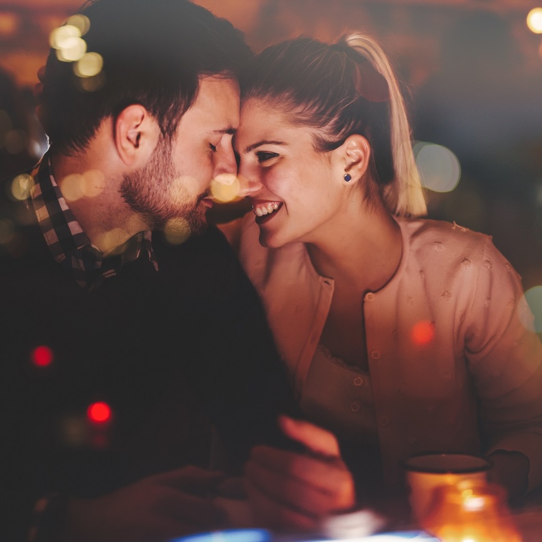 عيد الزواج الأول .. 6 نصائح ليكون الاحتفال به مميزاً