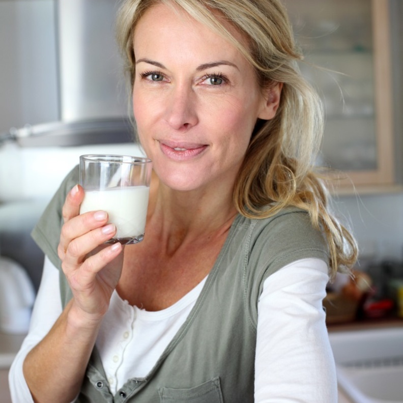 الحليب العضوي أغنى بالقيمة الغذائية ويقلل الحساسية