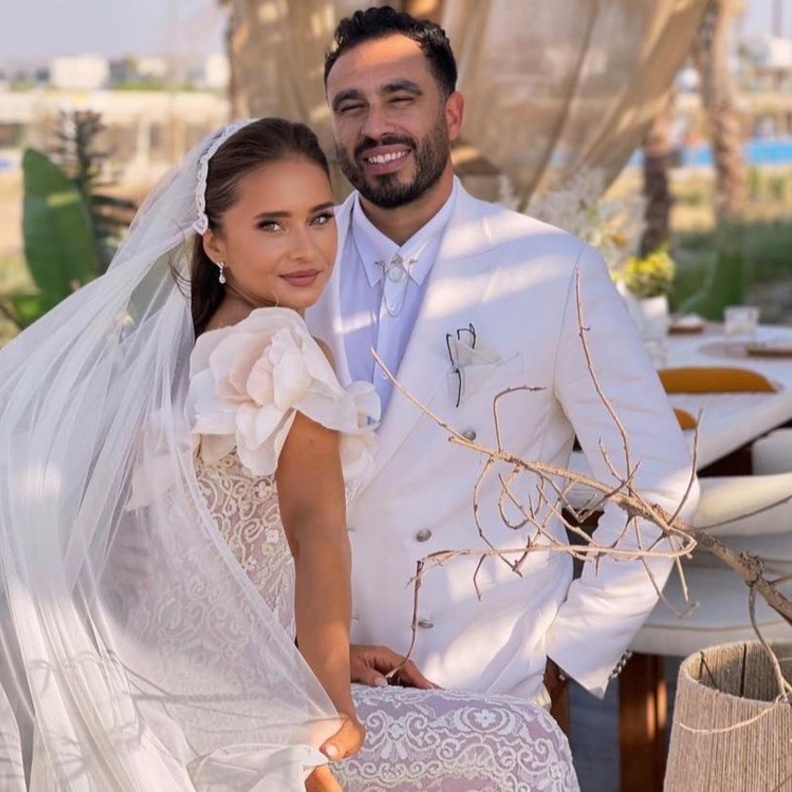 نيللي كريم بحفل زفافها بعد تجربة زوجية سابقة فاشلة