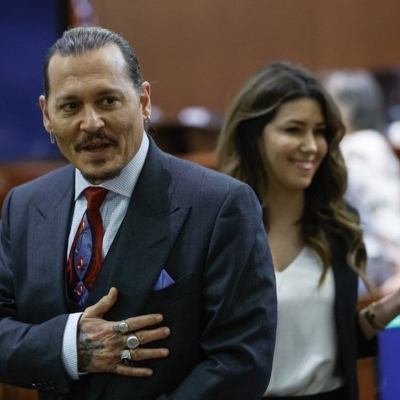 جوني ديب وكاميل فاسكيز