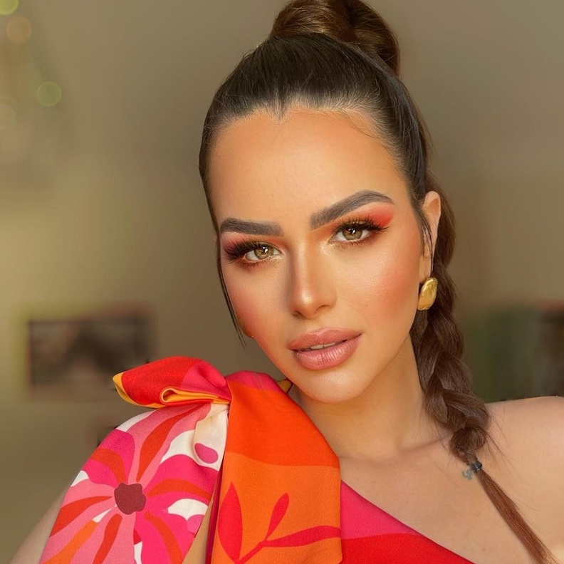 طرق لتطبيق المكياج الملون بتوقيع خبيرة التجميل ريهام خليفة