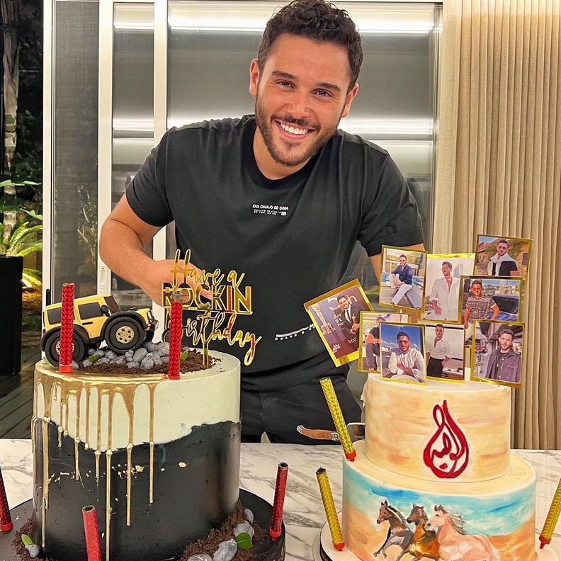 عائلة الوليد الحلاني تحتفل بعيد ميلاده الـ 22