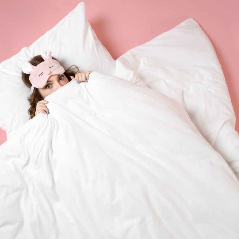 7 عادات غذائية خاطئة تؤثر على استقرار النوم