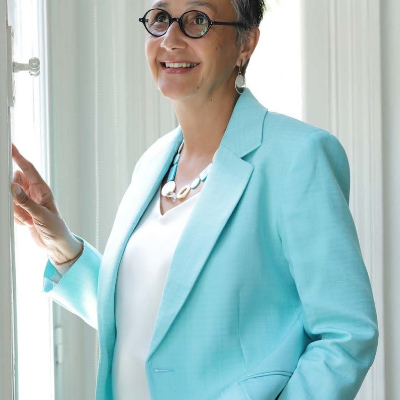 النائبة نجاة عون صليبا لـ هي: من حق الجيل الجديد أن يحلم ويعيش في بلد خالٍ من الفساد ومن حق المرأة اللبنانية أن تتمتع بكامل حقوقه