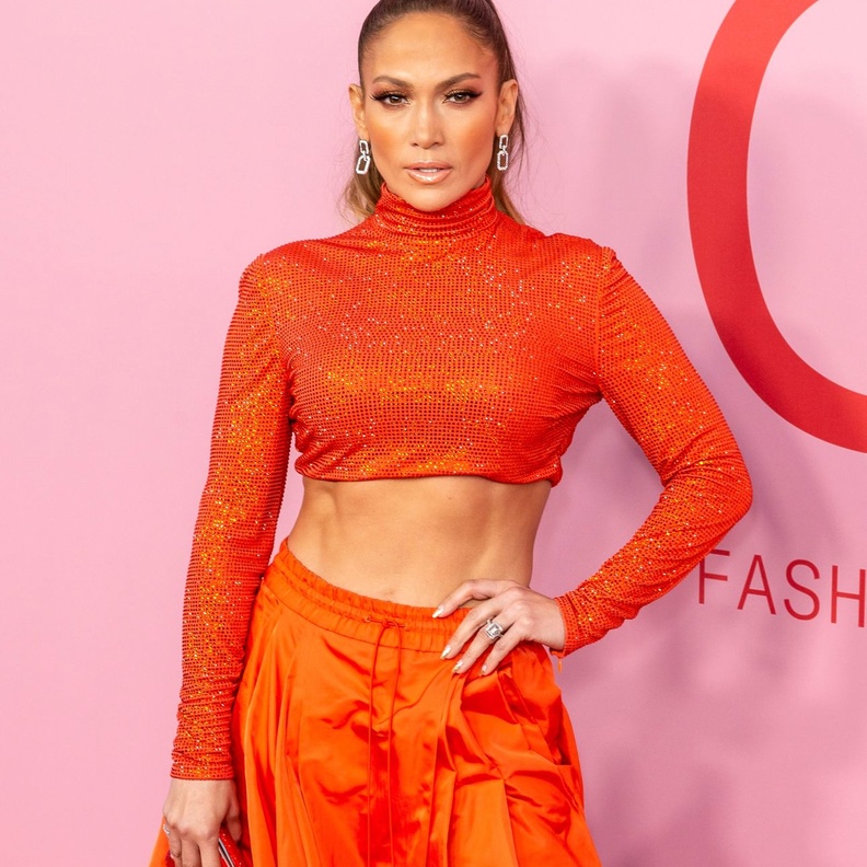 تمتعي بجسم رشيق وقوام مثالي على غرار نجمات هوليوود