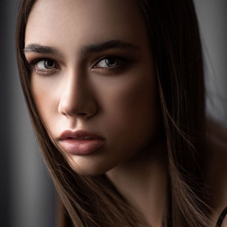 فيلر الشفايف الروسي