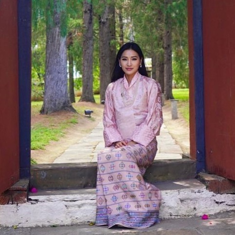 صورة رسمية جديدة لملكة بوتان بمناسبة الاحتفال بعيد ميلادها الثاني والثلاثين