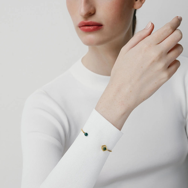 أساور التورمالين الأكثر سحر لأي مظهر