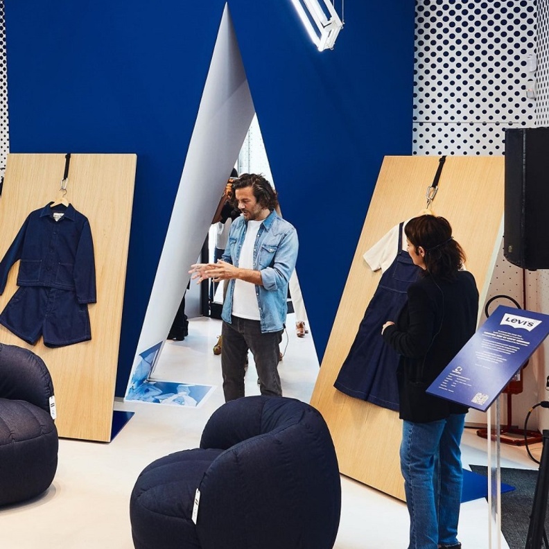 أطلق الكرسي في الإصدار الأخير من أسبوع ميلان للتصميم