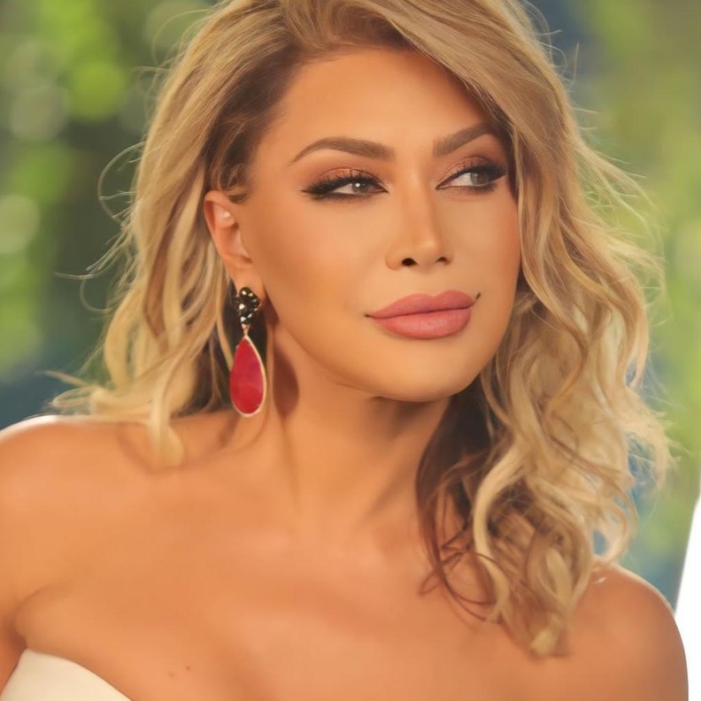 أقراط نوال الزغبي من Azar Gems Fine Jewelry