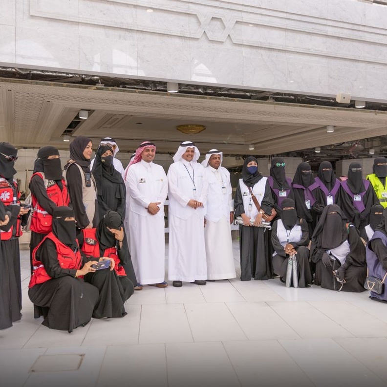 جهود استثنائية وتقنيات حديثة وهدايا.. ملامح متنوعة لختام رحلة حجاج هذا العام